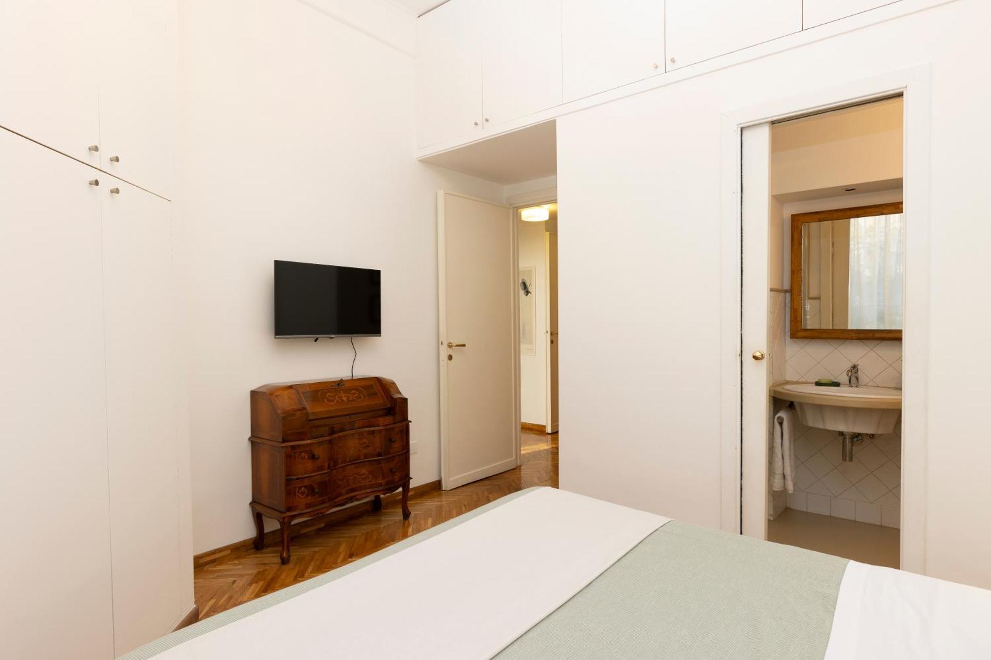 The Orange Garden Apartment Рим Екстериор снимка